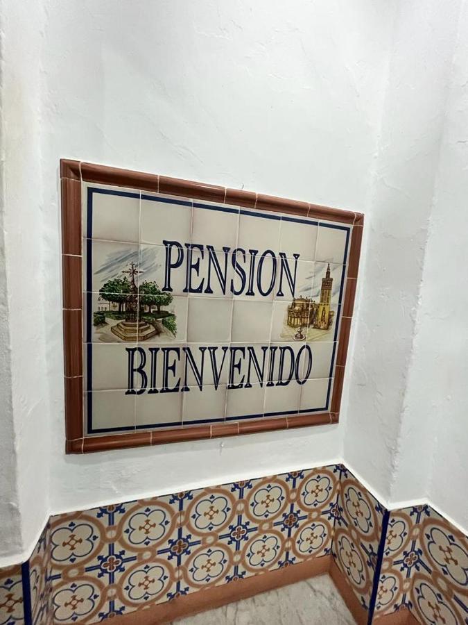 Pension Bienvenido Sevilla Exteriör bild